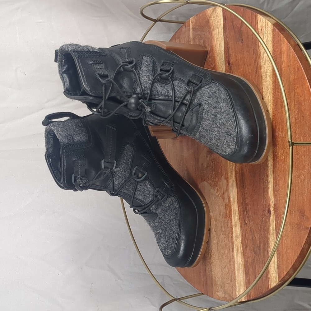 Sorel Blake Grey/Black Platform Booties